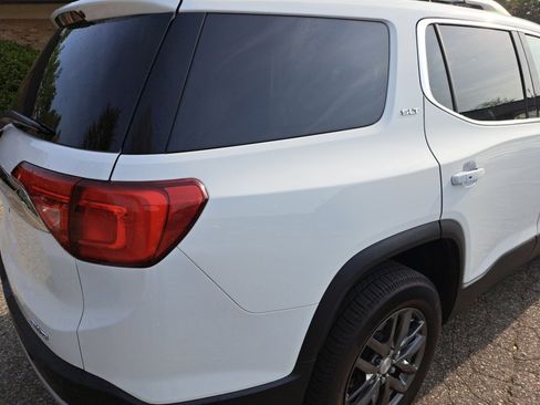 Used 2019 GMC Acadia SLT image 18