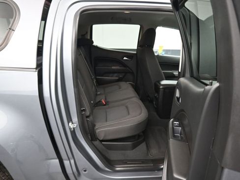 Used 2022 Chevrolet Colorado LT w/ LT Convenience Package image 35