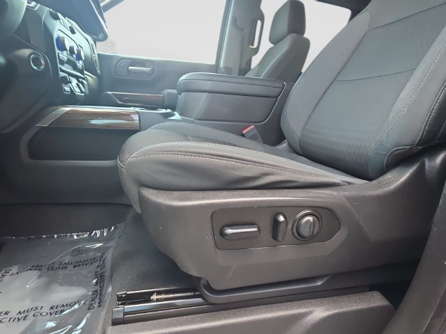 Used 2020 Chevrolet Silverado 1500 RST AWD/4WD image 29