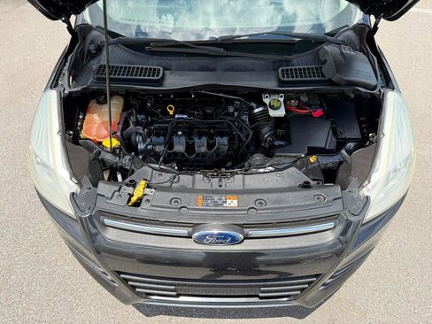 Used 2015 Ford Escape SE FWD image 14