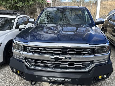 Used 2016 Chevrolet Silverado 1500 LTZ w/ LTZ Plus Package AWD/4WD image 4