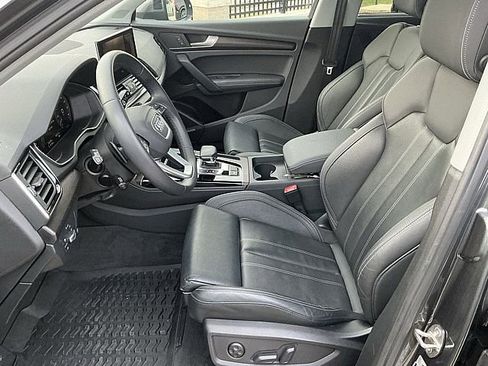 Used 2023 Audi Q5 e Premium Plus image 15