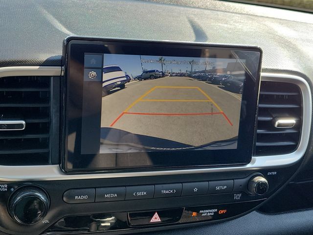 Certified 2026 Hyundai Venue SE FWD image 14