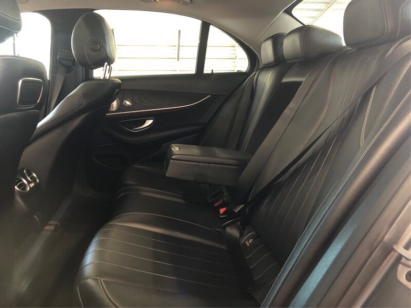 Used 2018 Mercedes-Benz E 300 image 10