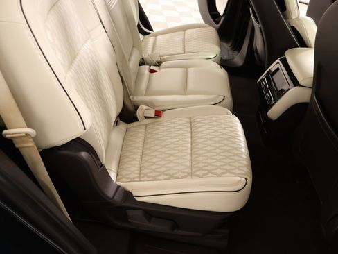 Certified 2023 Lincoln Aviator Black Label w/ Dynamic Handling Package AWD/4WD image 15