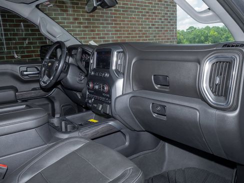 Used 2019 Chevrolet Silverado 1500 LTZ w/ LTZ Plus Package AWD/4WD image 26