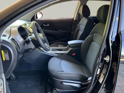 Used 2014 Kia Sportage LX FWD image 19