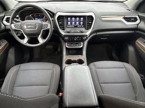 Certified 2023 GMC Acadia SLE image 13