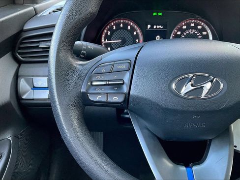 Used 2019 Hyundai Veloster 2.0 FWD image 9