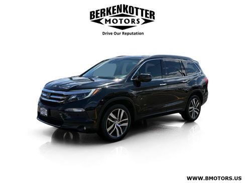 Used 2017 Honda Pilot Touring image 7