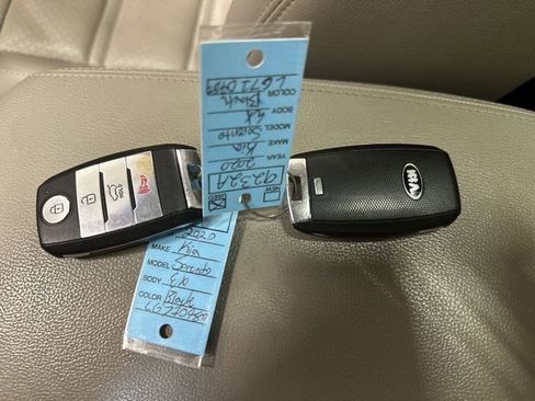 Used 2020 Kia Sorento EX image 41