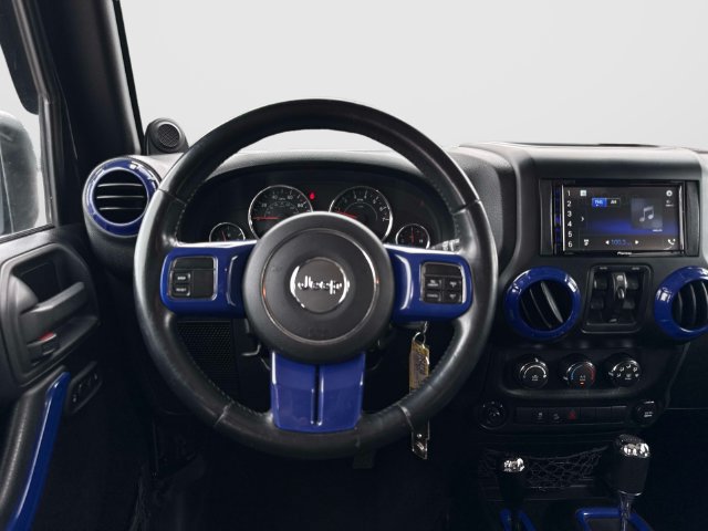 Used 2012 Jeep Wrangler Unlimited Sport AWD/4WD image 17
