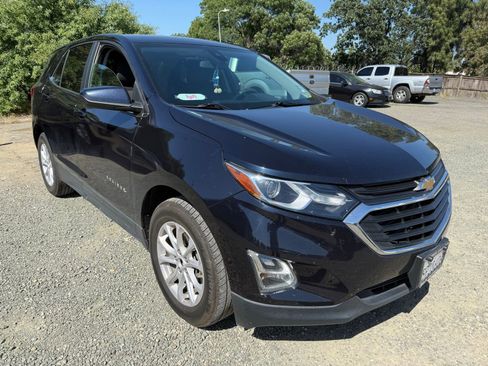 Used 2021 Chevrolet Equinox LT FWD image 1