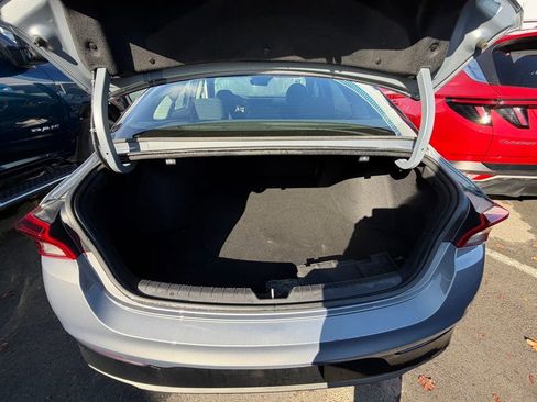 Used 2022 Kia K5 LXS image 31