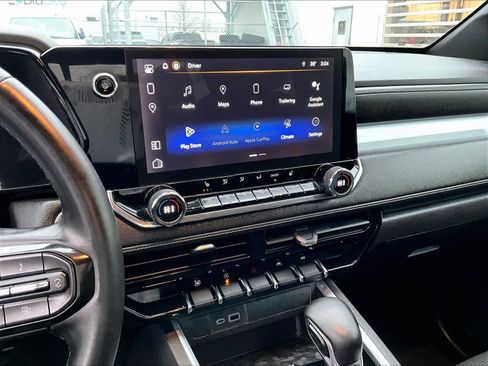 Used 2023 Chevrolet Colorado LT w/ LT Convenience Package II image 18