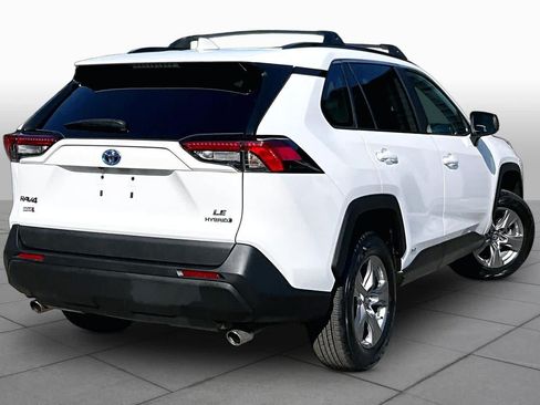 Certified 2024 Toyota RAV4 LE AWD/4WD image 13