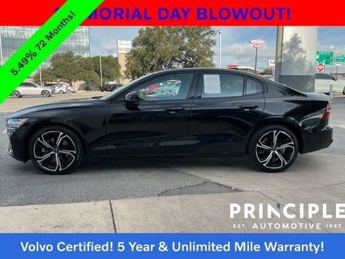 Certified 2024 Volvo S60 B5 Core FWD image 3