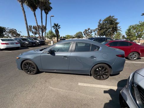 Used 2023 MAZDA MAZDA3 s FWD image 10