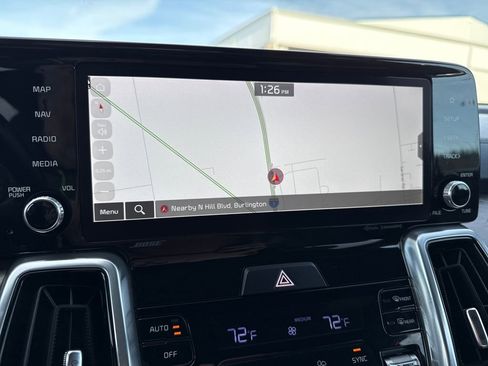 Certified 2023 Kia Sorento SX Prestige image 28