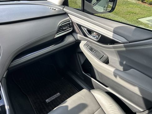 Certified 2024 Subaru Outback Onyx Edition image 17