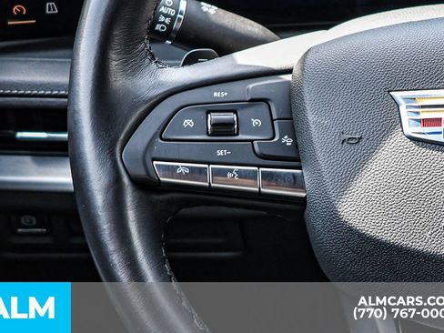 Used 2025 Cadillac XT4 Premium Luxury FWD image 35