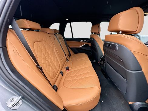 New 2026 BMW X5 M60i image 22