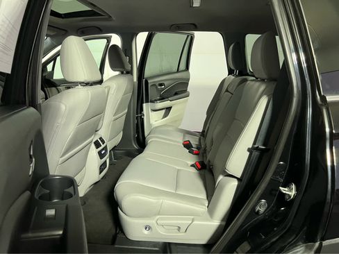 Used 2017 Honda Pilot EX-L image 25
