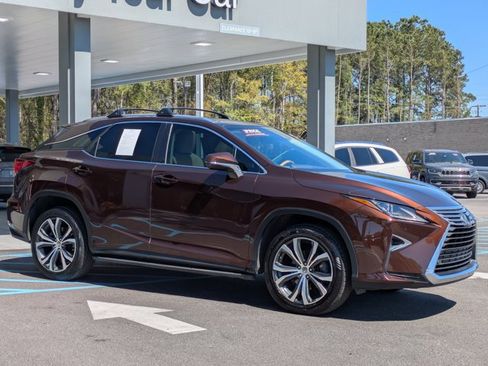 Used 2017 Lexus RX 350 FWD image 3