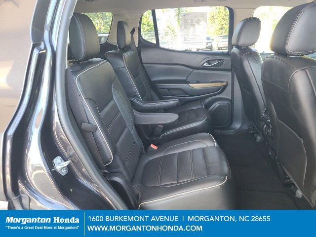 Used 2017 GMC Acadia Denali w/ Technology Package FWD image 25