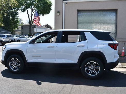 Used 2025 GMC Terrain Elevation AWD/4WD image 9