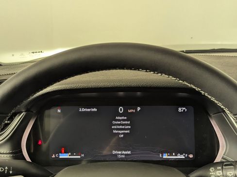 New 2025 Jeep Grand Cherokee Laredo X w/ Luxury Tech Group I image 21