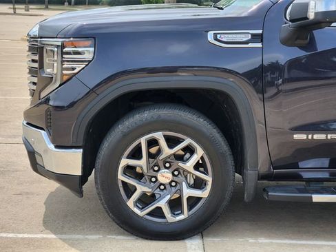 Used 2023 GMC Sierra 1500 SLT RWD image 8