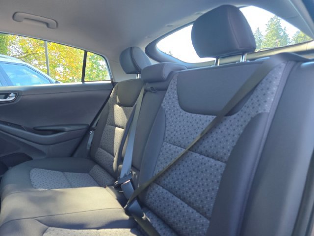 Used 2017 Hyundai Ioniq SEL FWD image 17