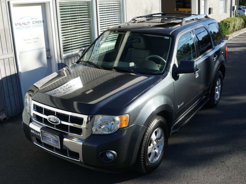 Used 2009 Ford Escape Limited image 3