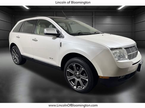 Used 2010 Lincoln MKX AWD image 8