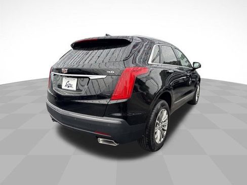 Used 2018 Cadillac XT5 Luxury w/ Driver Awareness Package FWD image 6