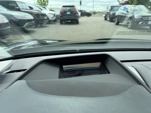 Used 2015 BMW i8 AWD/4WD image 25