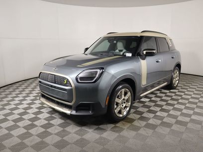 New 2025 MINI Cooper Countryman SE w/ Comfort Package Max