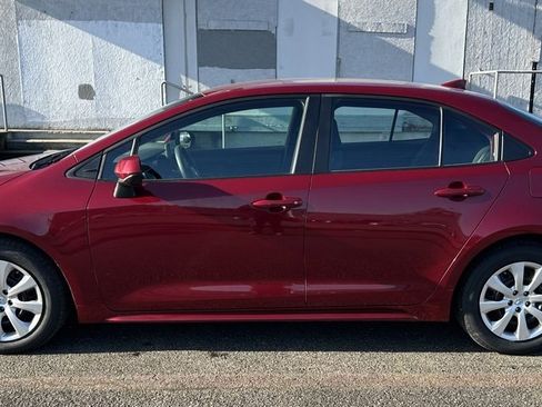 Certified 2024 Toyota Corolla LE image 8