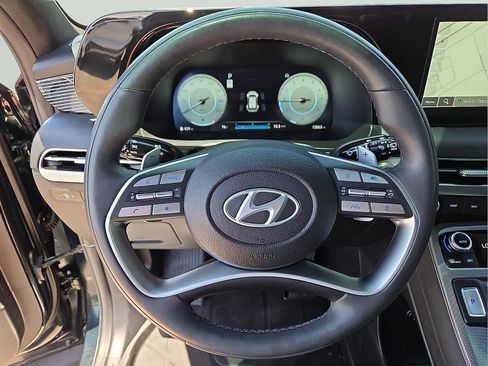 Used 2025 Hyundai Palisade Calligraphy AWD/4WD image 17