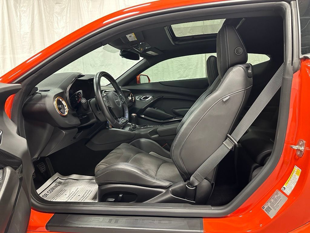 Used 2021 Chevrolet Camaro SS RWD image 10