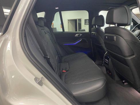 Used 2024 BMW X5 xDrive50e image 14