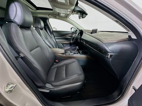 Used 2024 MAZDA CX-30 AWD 2.5 S w/ Premium Package image 32