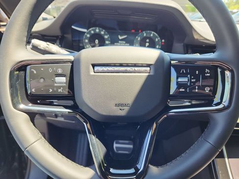 New 2026 Land Rover Range Rover Evoque Hoxton AWD/4WD image 18