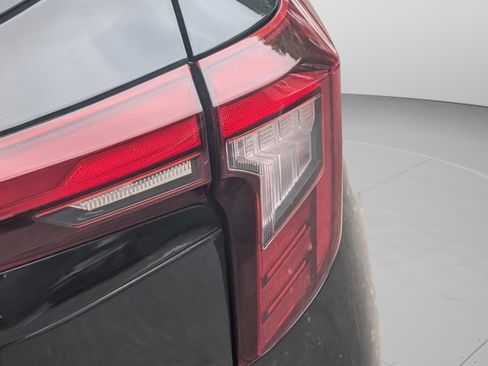 Certified 2024 Kia Seltos X-Line image 22