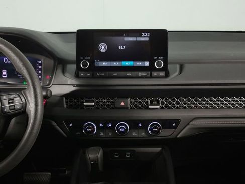 Used 2024 Honda Accord EX image 24