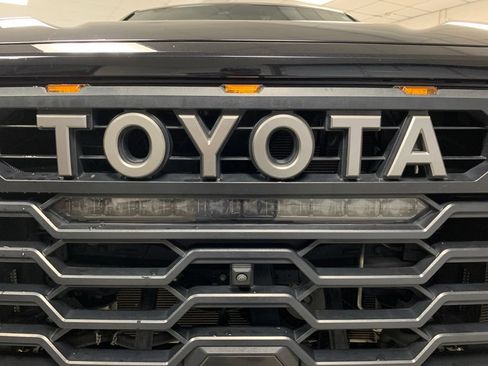 Used 2024 Toyota Tundra TRD Pro AWD/4WD image 9