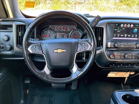 Certified 2018 Chevrolet Silverado 1500 LT w/ LT Fleet Convenience Package image 9