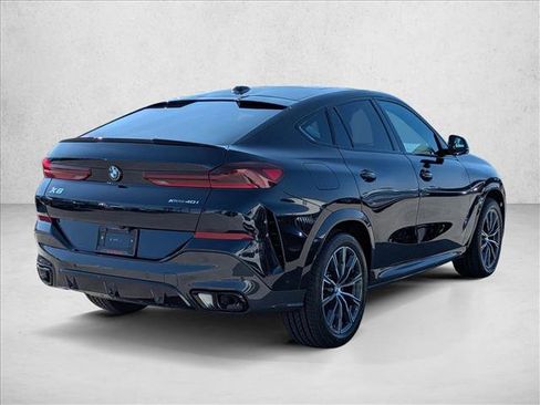 New 2026 BMW X6 xDrive40i image 2