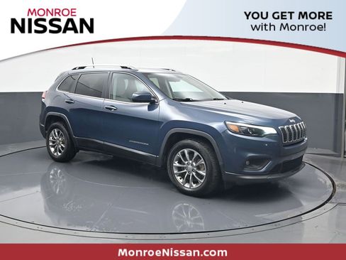 Used 2020 Jeep Cherokee Latitude Plus w/ Cold Weather Group image 1